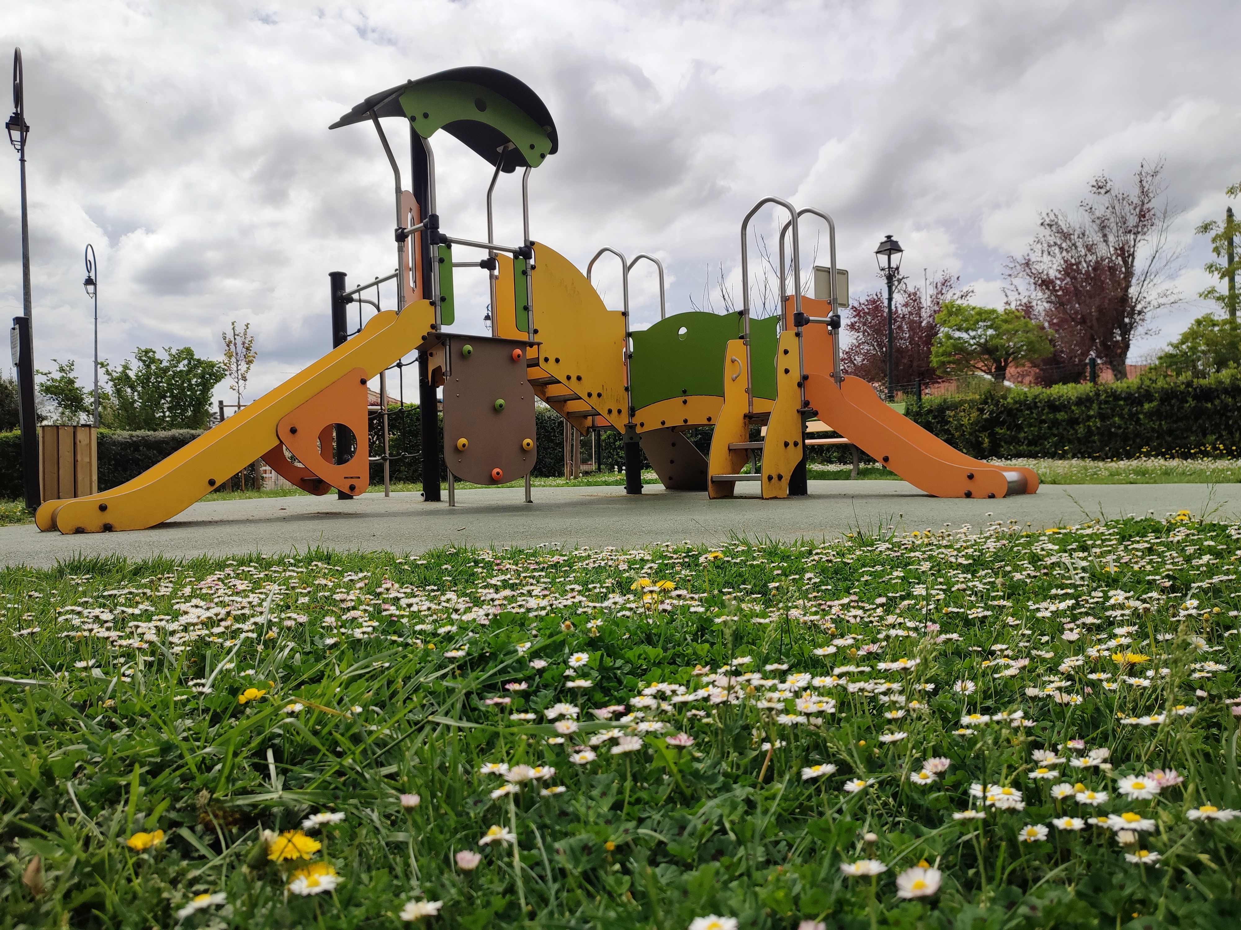 paquerette jeux mairie.jpg